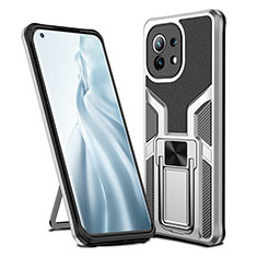 Funda Bumper Silicona y Plastico Mate Carcasa con Magnetico Anillo de dedo Soporte R04 para Xiaomi Mi 11 5G Plata