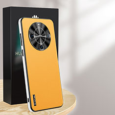 Funda Lujo Cuero Carcasa AT1 para Huawei Mate 60 Pro Amarillo