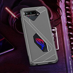 Funda Silicona Ultrafina Goma Carcasa ZJ1 para Asus ROG Phone 5 Ultimate Gris