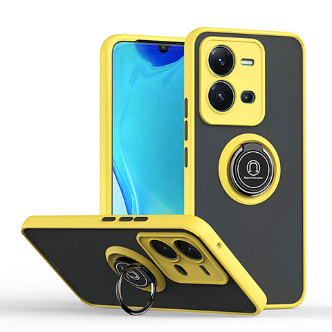 Funda Bumper Silicona y Plastico Mate Carcasa con Magnetico Anillo de dedo Soporte QW2 para Vivo V25e Amarillo