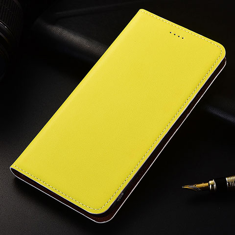 Funda de Cuero Cartera con Soporte Carcasa H04 para Apple iPhone 13 Amarillo