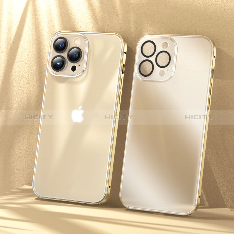 Carcasa Bumper Lujo Marco de Metal y Plastico Funda LF1 para Apple iPhone 16 Pro Oro