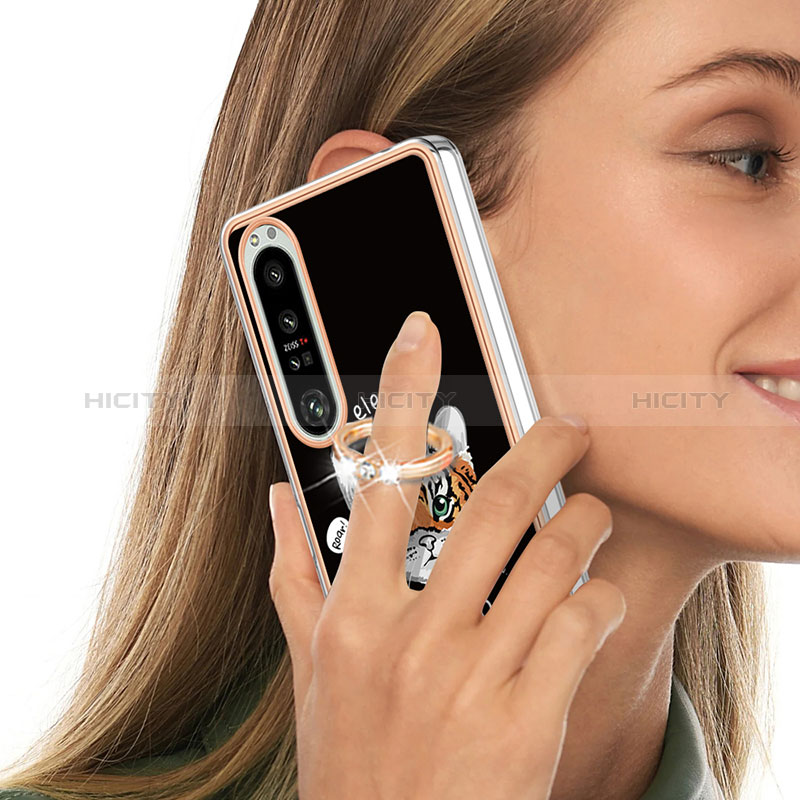 Funda Silicona Gel Goma Patron de Moda Carcasa con Anillo de dedo Soporte YB2 para Sony Xperia 1 IV